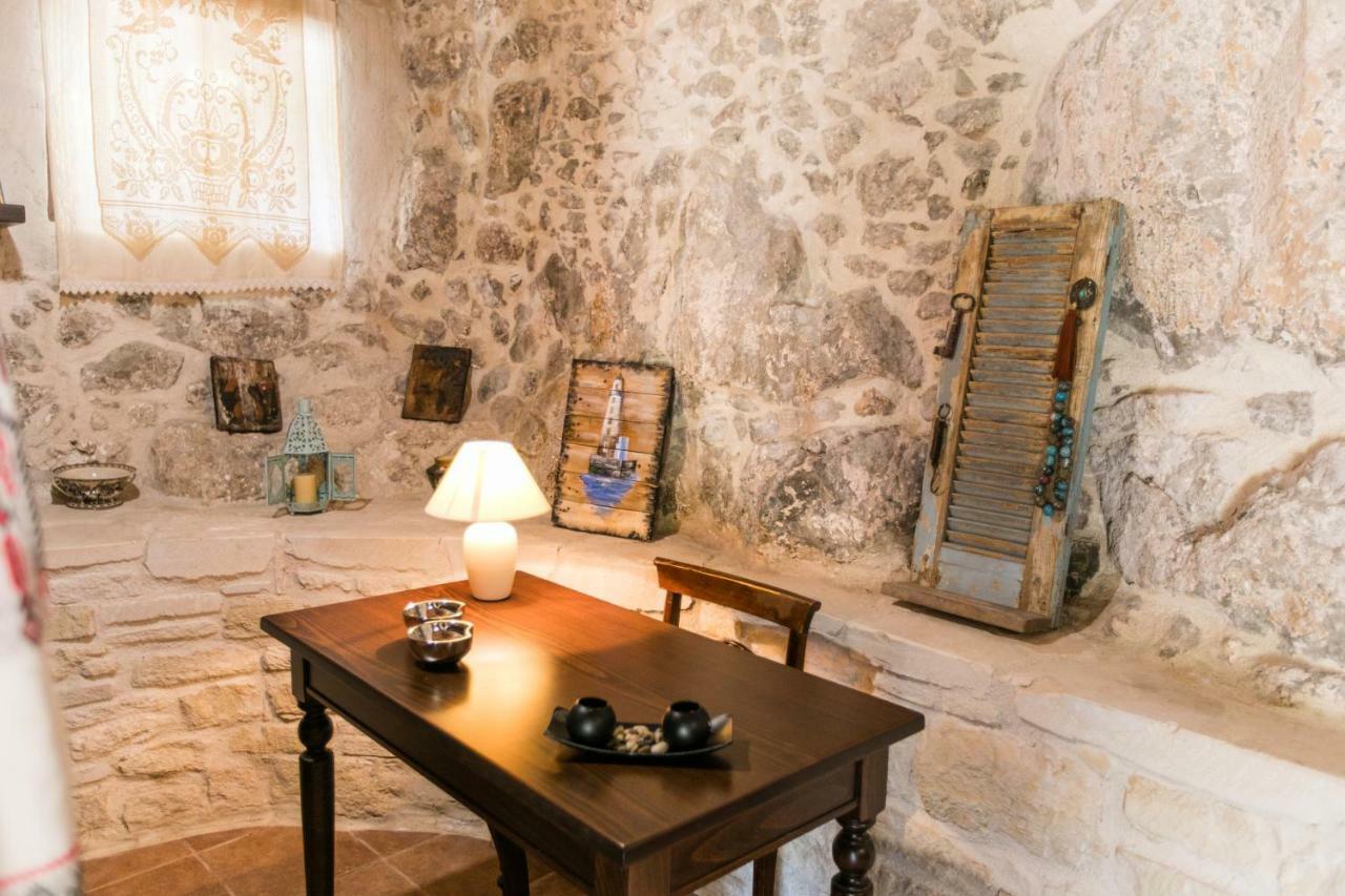 הוילה Alonai Irini΄S House מראה חיצוני תמונה