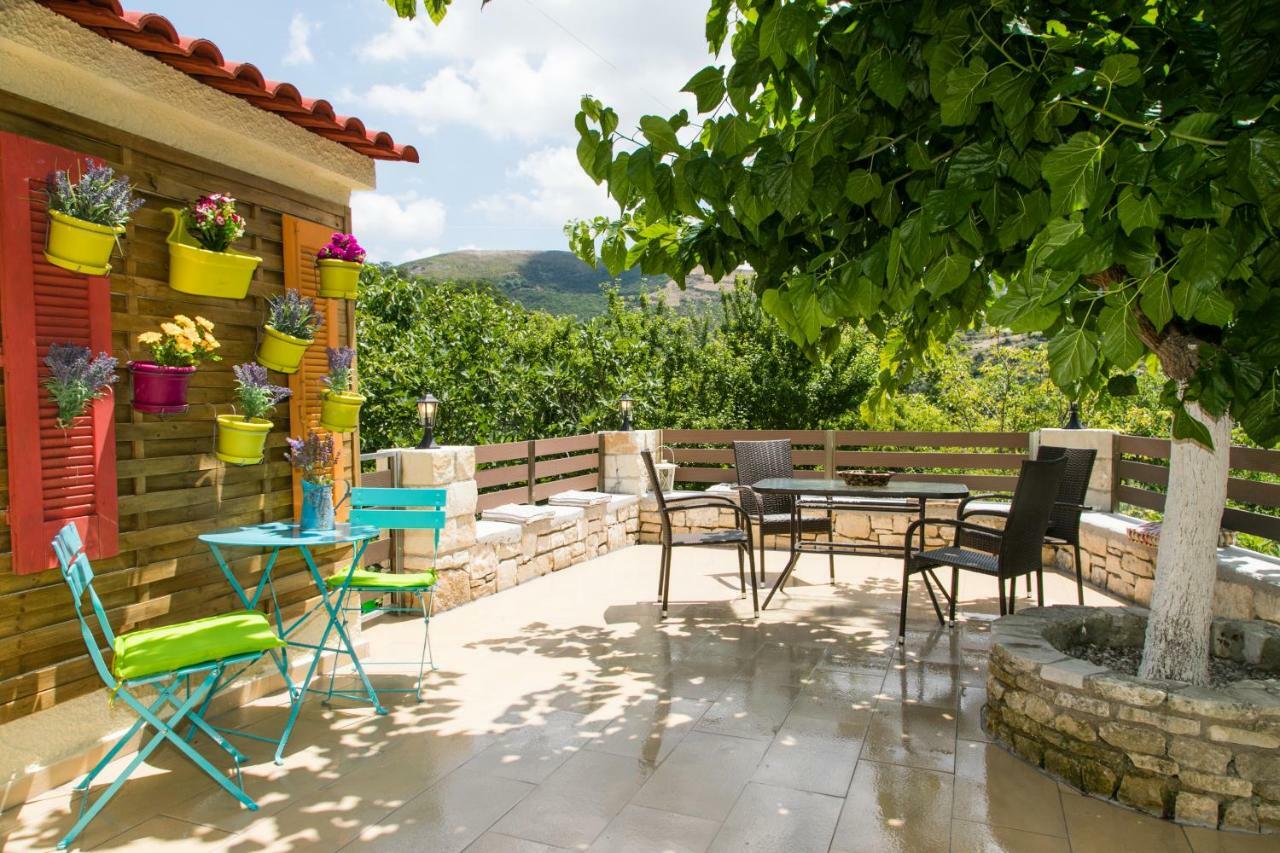 הוילה Alonai Irini΄S House מראה חיצוני תמונה
